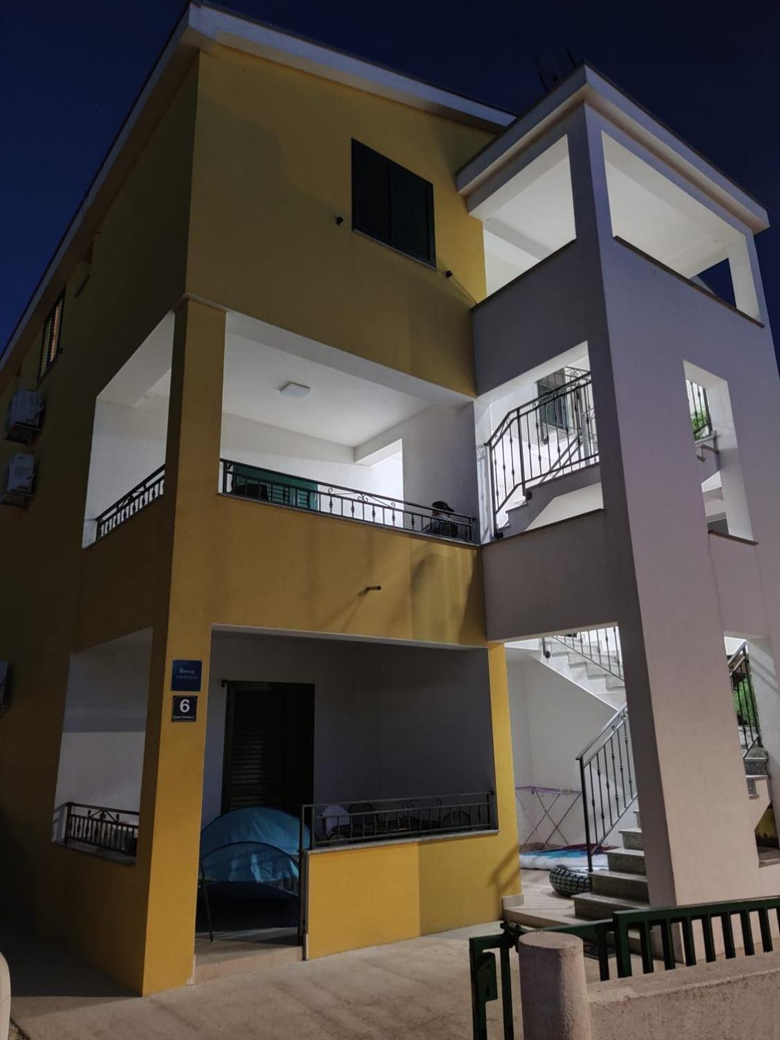 Apartments Luka Pakoštane Esterno foto